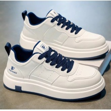 男鞋2025新款冬季青少年学生高级感休闲板鞋厚底增高运动小白潮鞋