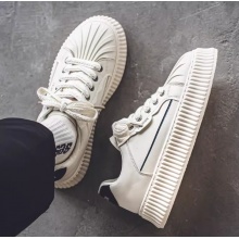 男鞋2025新款冬季百搭休闲板鞋青少年增高防滑运动小白潮鞋