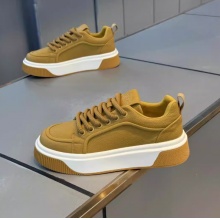 欧洲站男鞋2025冬季新款潮牌高级感复古板鞋厚底运动休闲百搭潮鞋