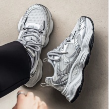 男鞋2025夏季新款个性韩版厚底老爹鞋青少年网面透气防臭运动潮鞋