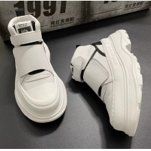 高帮男鞋2025新款冬季休闲百搭魔术贴运动鞋增高皮面小白工装潮鞋